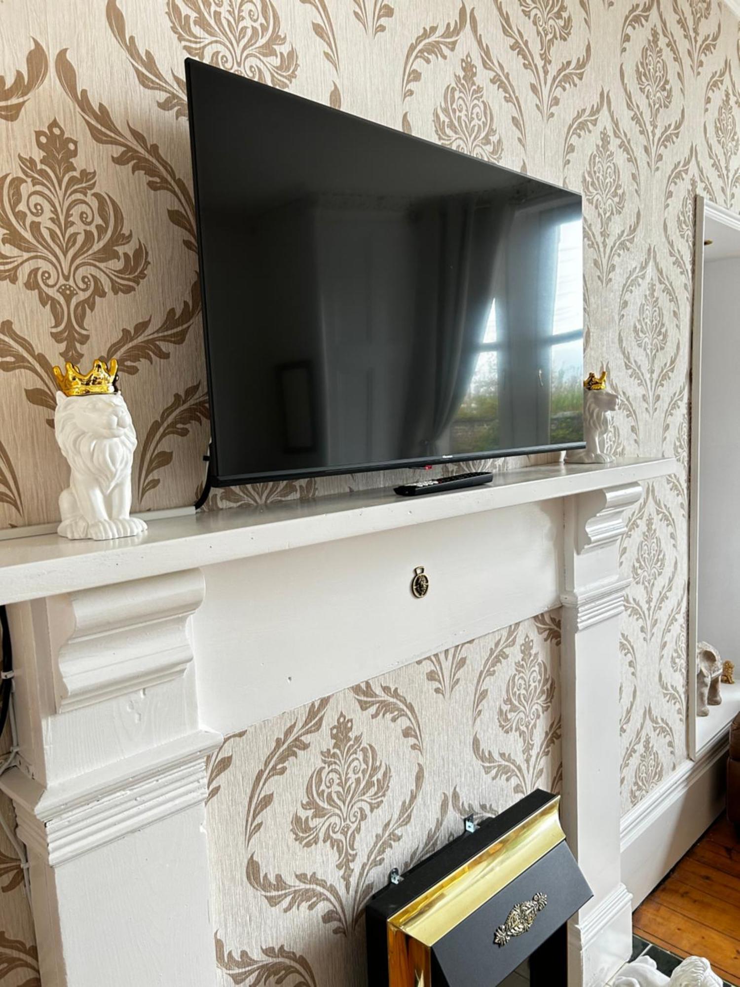 The Lazy Lion - Spacious 2 Bedroom - Town Centre
